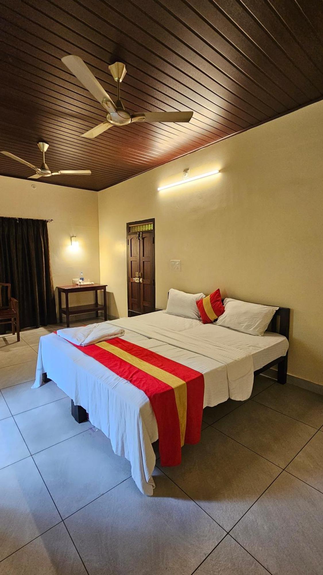 Casa Marari Hotel Марарикулам Екстериор снимка