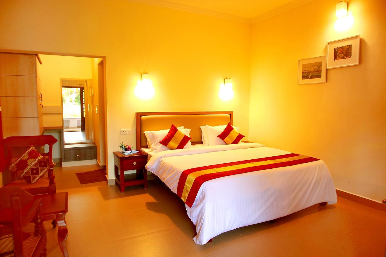 Casa Marari Hotel Марарикулам Екстериор снимка